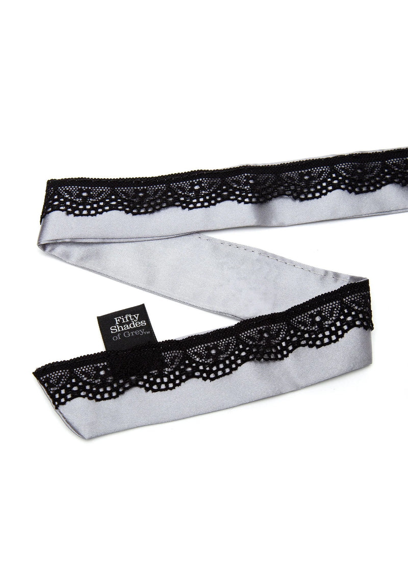 Fifty Shades of Grey Satin Lace Collar & Nipple Clamps